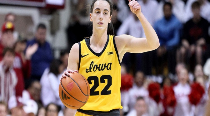 Caitlin Clark entrará no WNBA Draft de 2024